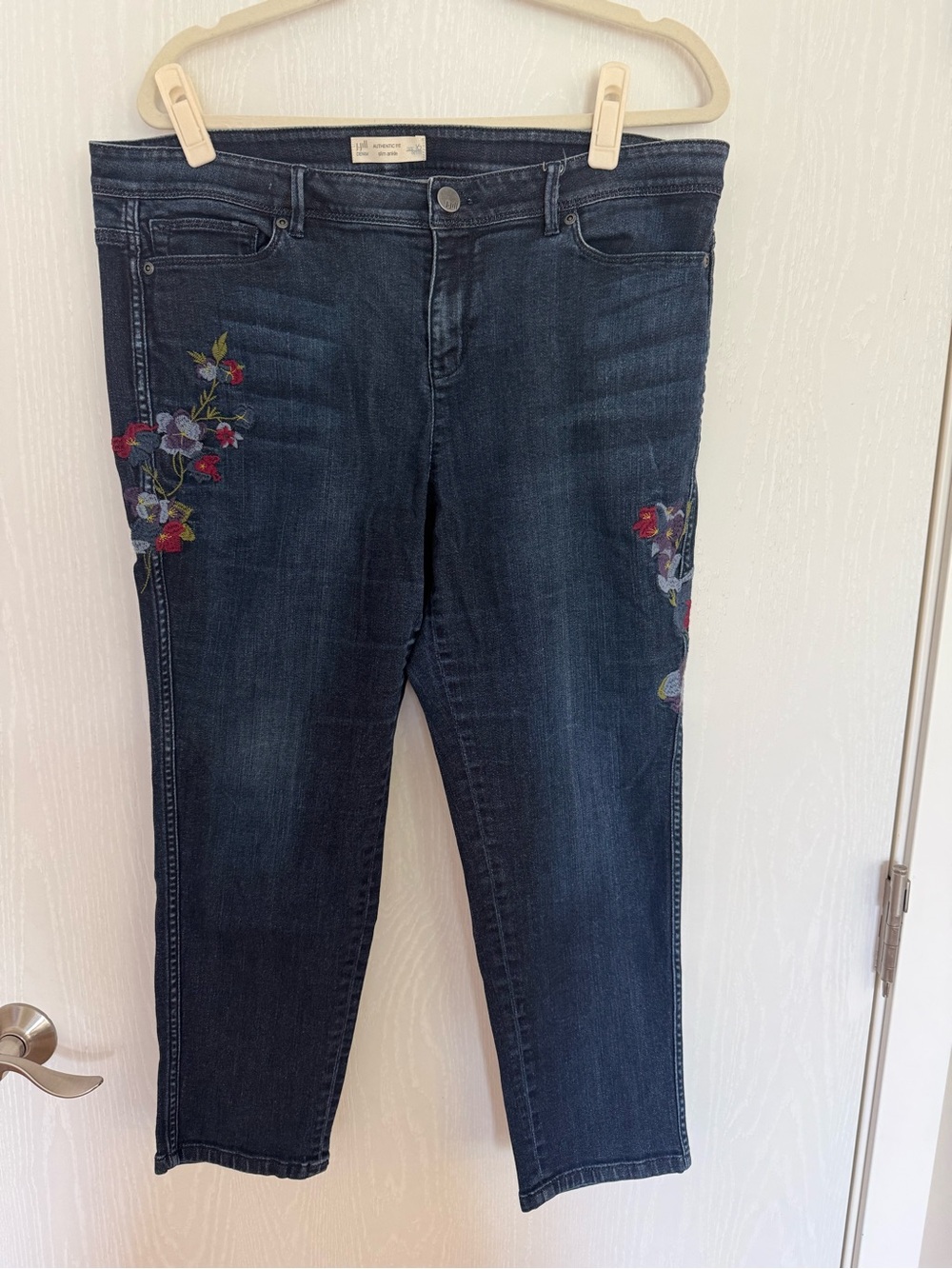 J.Jill Authentic Fit Slim Ankle Jeans 16P Embroidered Floral Dark Wash Denim
